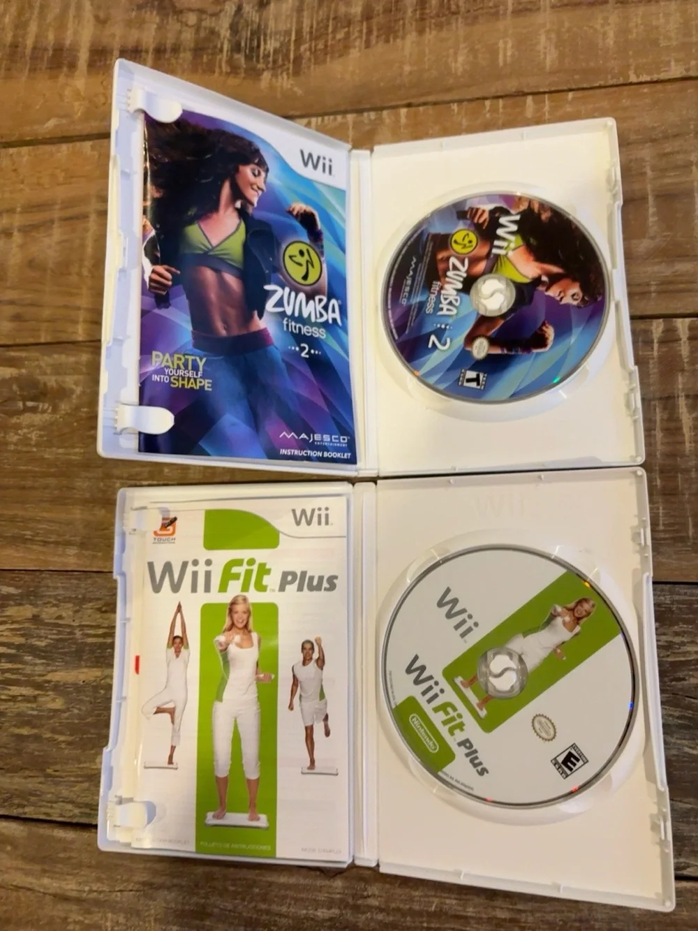 Zumba Fitness 2 + Wii Fit Plus Nintendo Wii 2 Game Bundle Tested Working